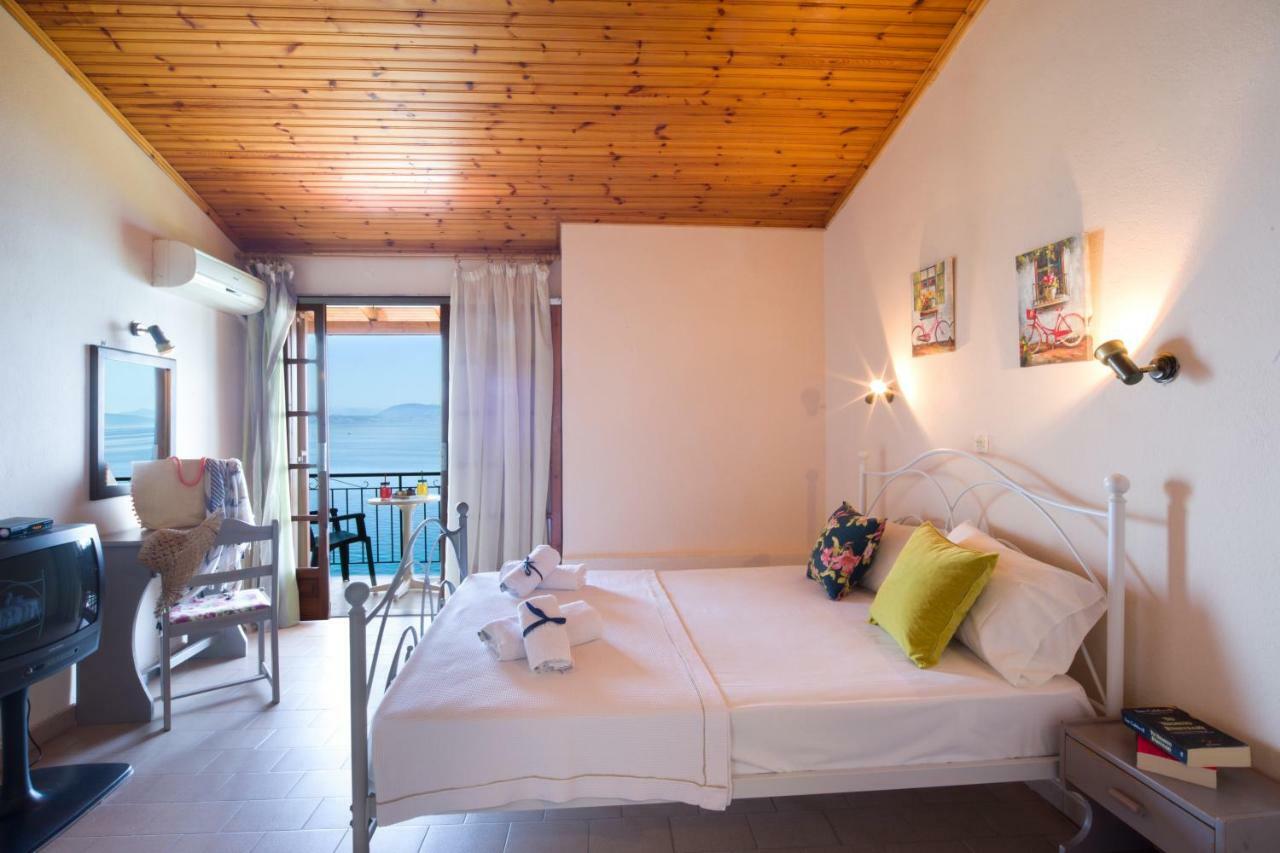 Casa Dei Venti - Sea View Apartments - 100M From The Beach Benitses  Zewnętrze zdjęcie